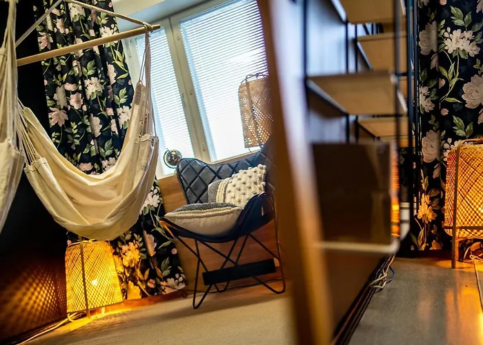 Time Nova - Sairaalan Vieressae Hostel